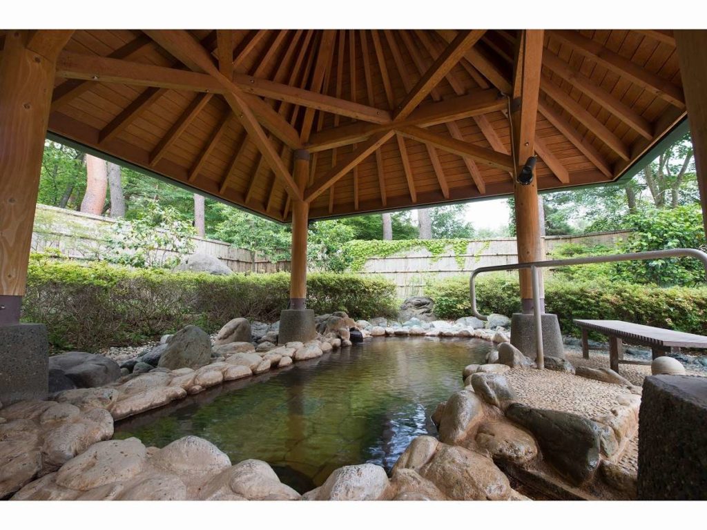 小淵沢温泉「延命の湯 スパティオ小淵沢」