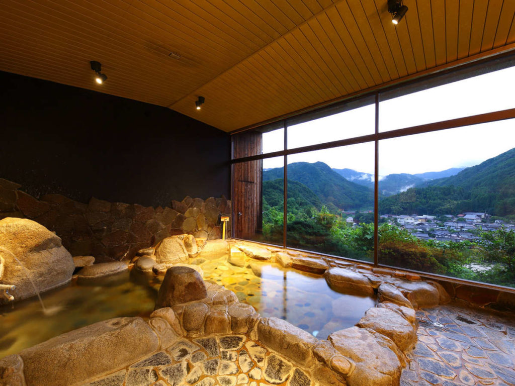 古湯温泉「みはらしの宿 杉乃家」