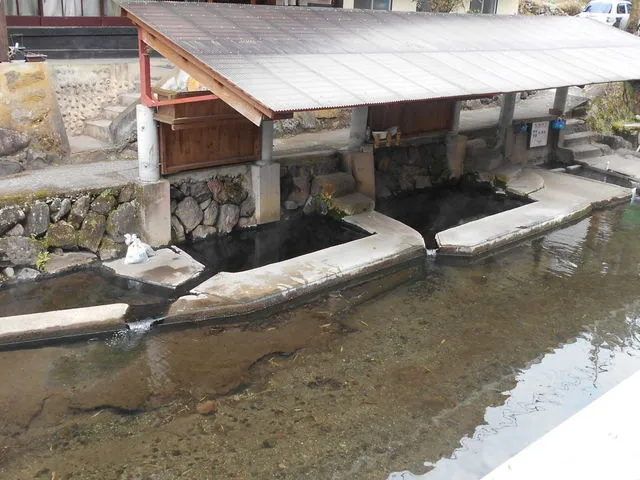 「満願寺温泉」