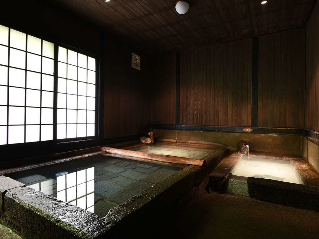 寒の地獄温泉「寒の地獄旅館」