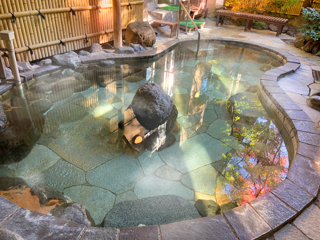 「生涯青春の湯 つるつる温泉」