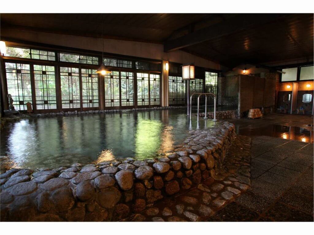 二日市温泉「大丸別荘」。